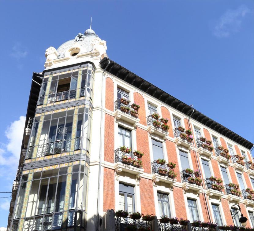 Leon Hostel المظهر الخارجي الصورة